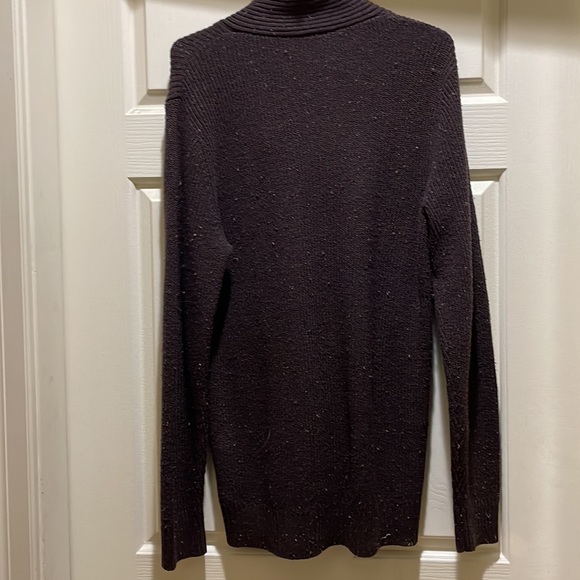 Columbia brown sweater (sz s) - Picture 10 of 10